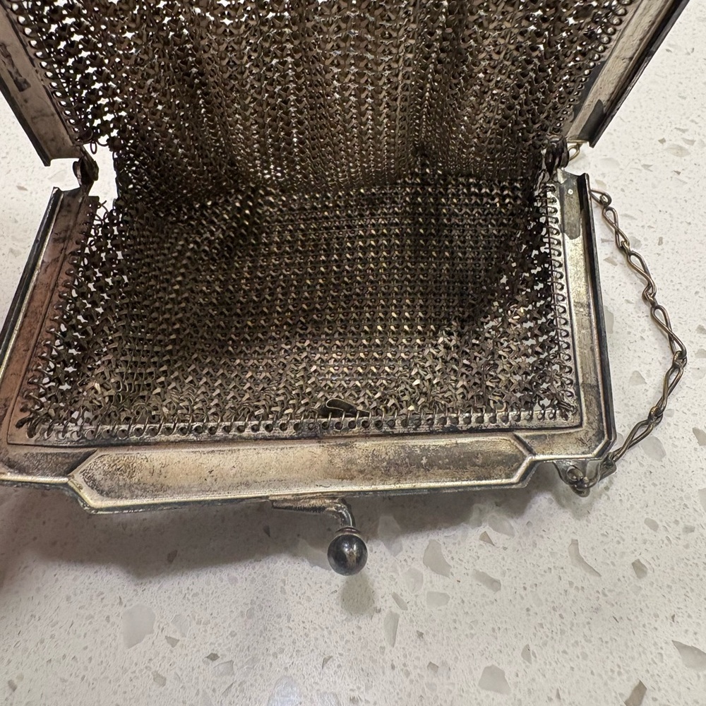 Elegant Antique Gun Metal and Silver Metal Mesh Evening Bag - Picture 9 of 14